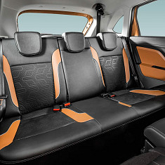 Фото LADA XRAY Cross: интерьер и экстерьер автомобиля