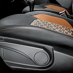 Фото LADA Granta Cross: интерьер и экстерьер автомобиля