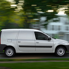 Фото LADA Largus фургон: интерьер и экстерьер автомобиля