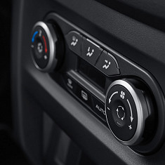 Фото LADA XRAY: интерьер и экстерьер автомобиля